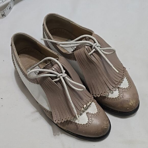 Walter Genuin Cream and Tan Loafers with Fringe Detail - Picture 1 of 6